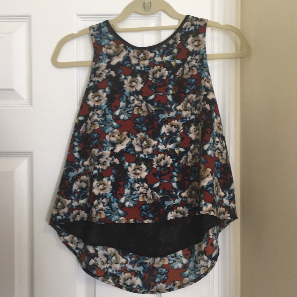 Floral ASTR Top